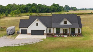 3432 SE 32nd St, Newcastle, OK 73065