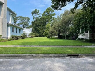 12 W Manor, Beaufort, SC 29906