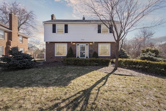 1330 Woodcliff Dr SE, Grand Rapids, MI 49506