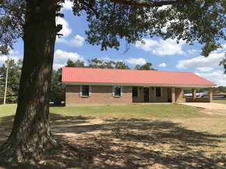 3833 Cliff Armstrong Rd, Lena, MS 39094