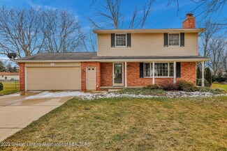 7230 Pebble Place, Grand Ledge, MI 48837