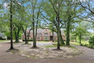 6060 Riverchase Dr S, Mobile, AL 36619