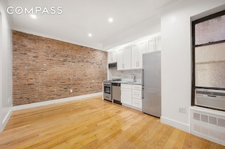 145 W 4th St Unit 9, New York, NY 10012