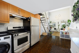 212 9th St Unit 4B, Jersey City, NJ 07302