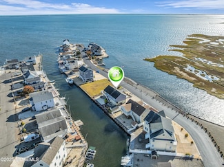 257 Sandlewood Dr, Bayville, NJ 08721