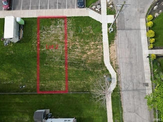 1309 E Short St, Bloomington, IN 47401