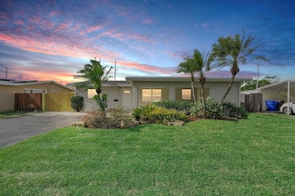 6711 Franklin St, Hollywood, FL 33024