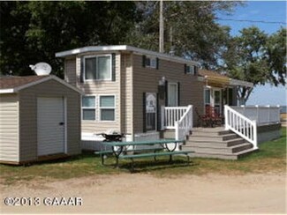 1230 1230 Lake St E, Osakis, MN 56360