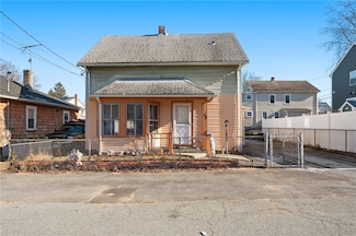 72 Stowe Ave, Riverside, RI 02915