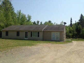 27 Barnett Way, Belgrade, ME 04917