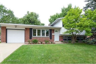 2519 N Ridge Ave, Arlington Heights, IL 60004