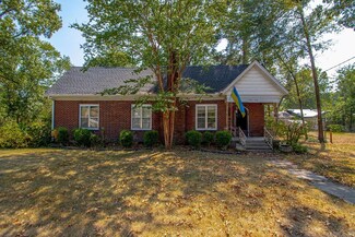 2025 Prince St, Conway, AR 72034