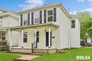 563 9th Ave S, Clinton, IA 52732