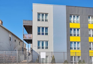 1708 W Cermak Rd Unit 1E, Chicago, IL 60608