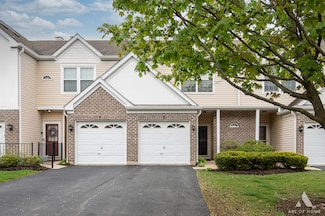 9 Arboretum Dr Unit 234, Lombard, IL 60148