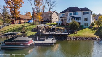 18 Valley Ct, Athens, NY 12015