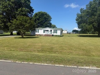 338 Hickory Grove Rd, Harmony, NC 28634