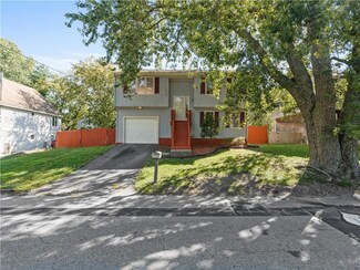 30 Wadsworth St, Warwick, RI 02889