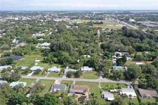 1701 24th Ave, Vero Beach, FL 32960