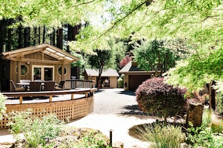 2859 Wallace Creek Rd, Healdsburg, CA 95448