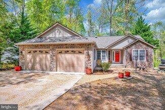 3713 Lakeview Pkwy, Locust Grove, VA 22508