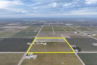 11836 S Hughes Ave, Caruthers, CA 93609