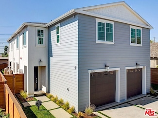 1207 N Commonwealth Ave, Los Angeles, CA 90029