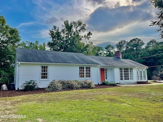 1106 Carolina Dr, Rockingham, NC 28379