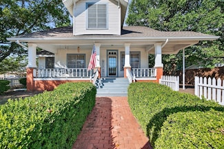 201 N Main St, Leonard, TX 75452