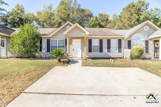 83 Hamilton Woods Dr, Warner Robins, GA 31088