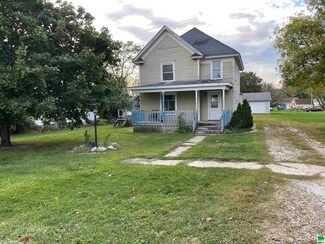 207 S Jordan St, Larrabee, IA 51029