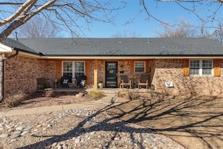 1425 Greenbriar Dr, Norman, OK 73072
