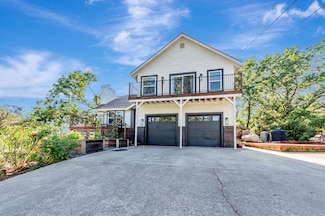 305 Nob Hill Dr, Applegate, CA 95703
