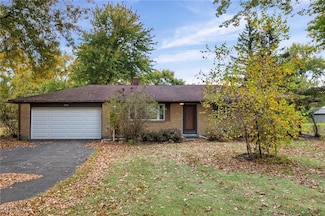 749 Navajo Trail, MacEdonia, OH 44056