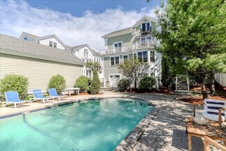 17 Park St Unit 1, Dorchester, MA 02122