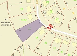 000 Crest St, Florence, AL 35630