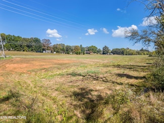 3151 W Lamar Alexander Pkwy, Friendsville, TN 37737