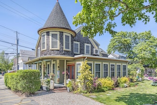 15 Center St, Provincetown, MA 02657