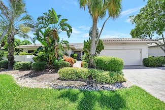 22 Bristol Ln, Boynton Beach, FL 33436