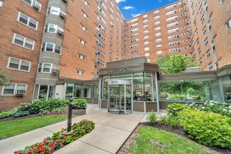 4950 N Marine Dr Unit 209, Chicago, IL 60640