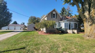 1848 S Nissen Rd, Elmore, OH 43416