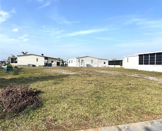 647 Los Altos, North Port, FL 34287