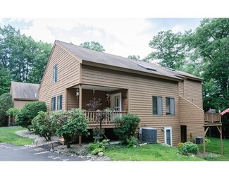 12 Clement Ct Unit 12, Haverhill, MA 01832