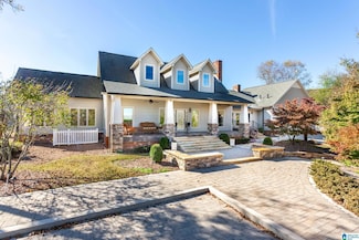 1001 Kingsway Dr, Anniston, AL 36207