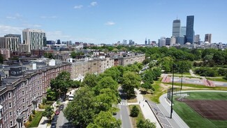 125 Park Dr Unit 35, Boston, MA 02215