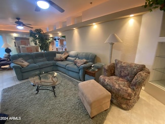 1572 Yakima Ave Unit 572, Apache Junction, AZ 85119