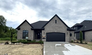 57287 Meadowridge Dr, Washington, MI 48094