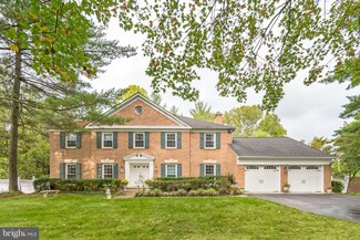 7629 Royal Dominion Dr, Bethesda, MD 20817