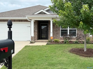 108 Daymark Dr, Madison, AL 35756