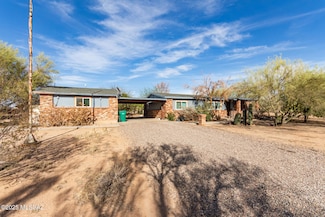 7620 N Steele Dr, Tucson, AZ 85743